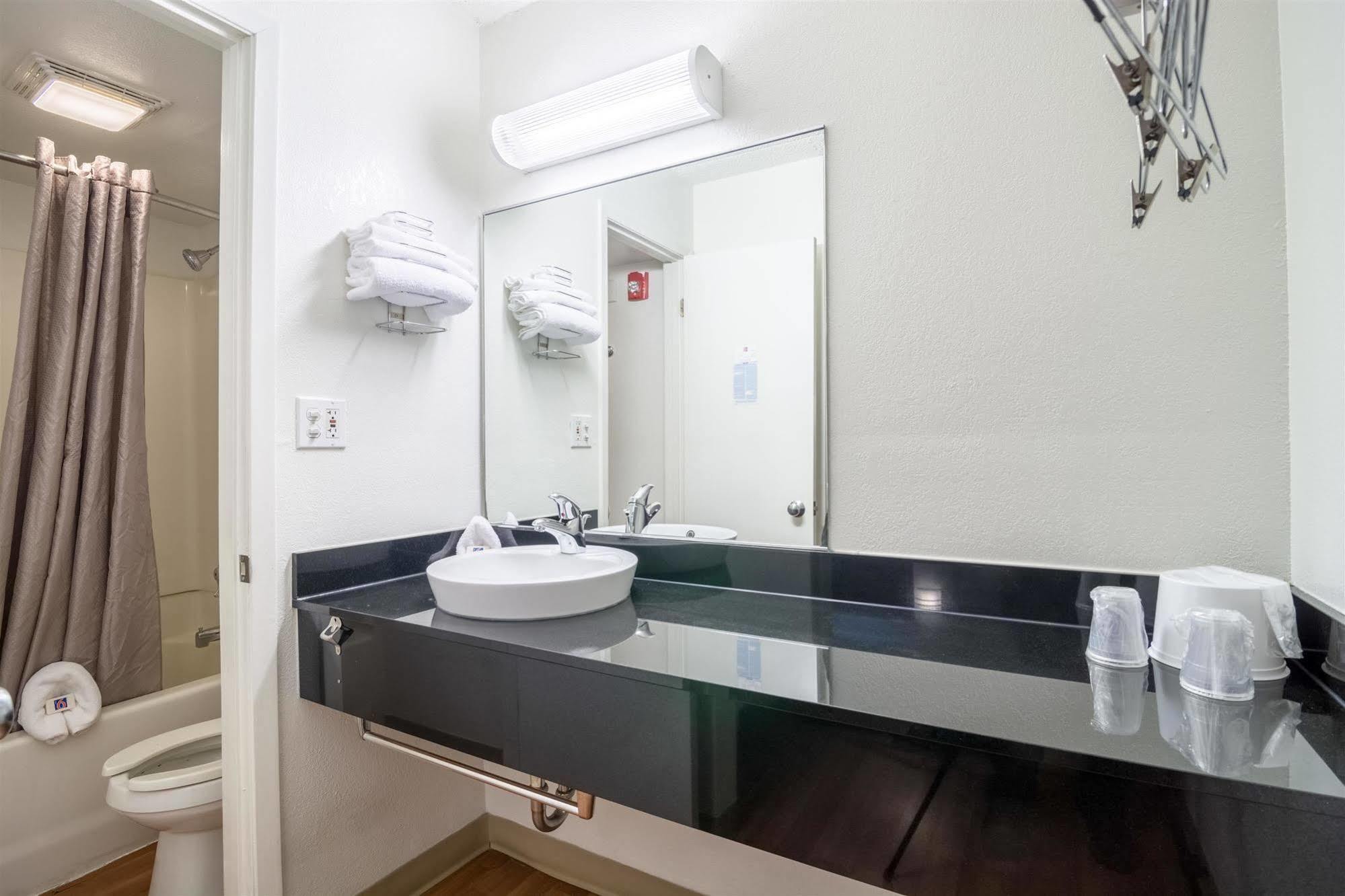 Motel 6 Chicago Southwest - 奥罗拉 外观 照片