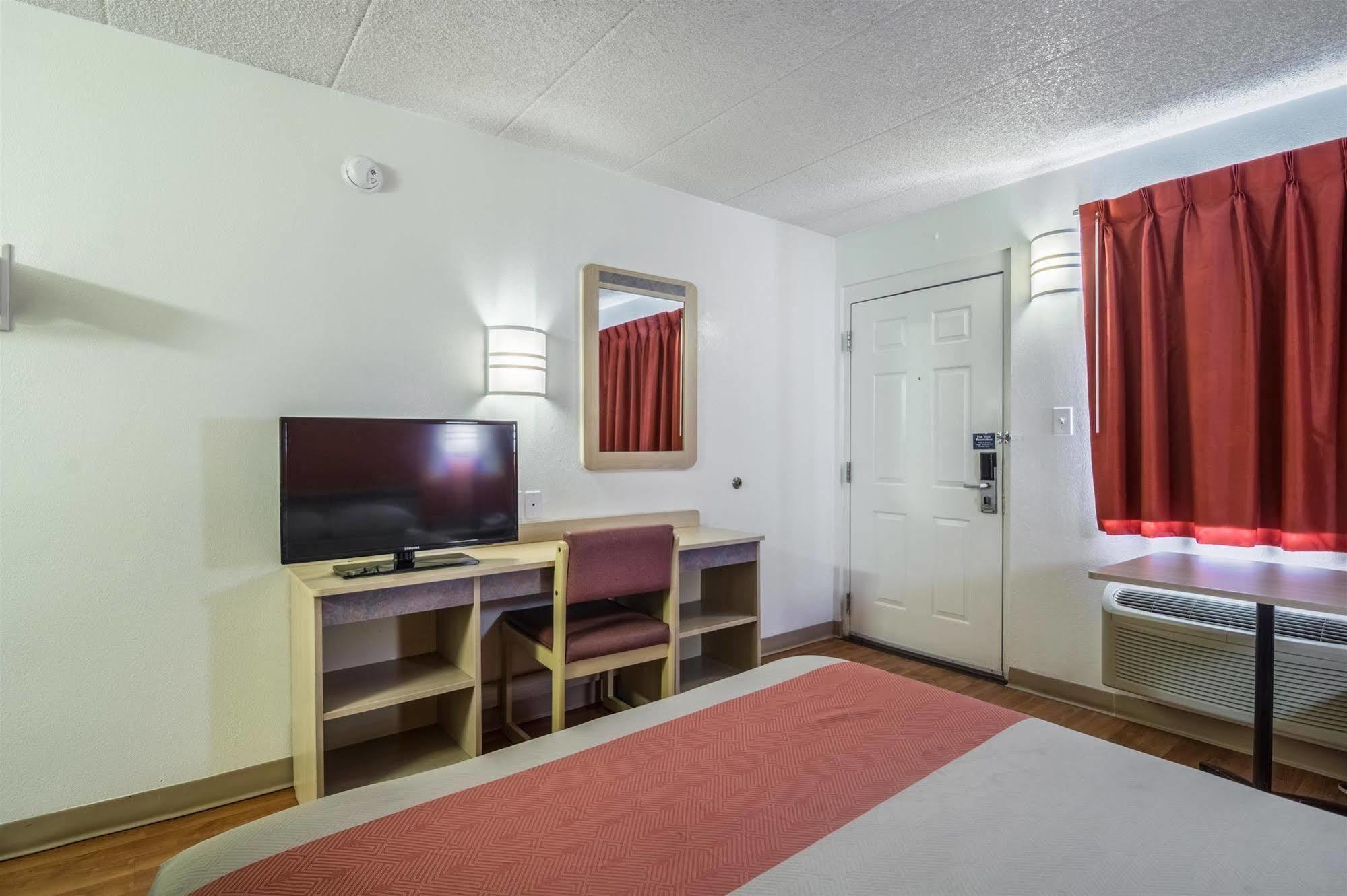 Motel 6 Chicago Southwest - 奥罗拉 外观 照片